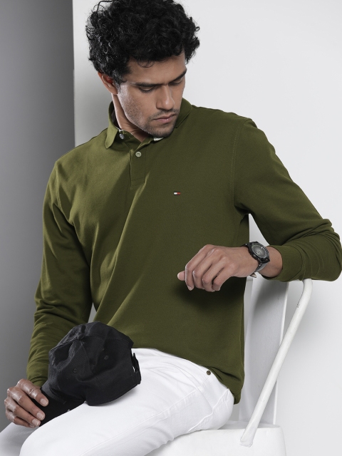 

Tommy Hilfiger Men Olive Green Solid Polo Collar T-shirt