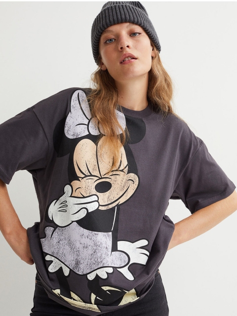 

HM Women Grey Oversized Printed Pure Cotton T-shirt