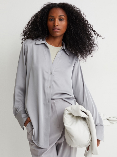 

H&M Women Grey Solid V-Neck Blouse