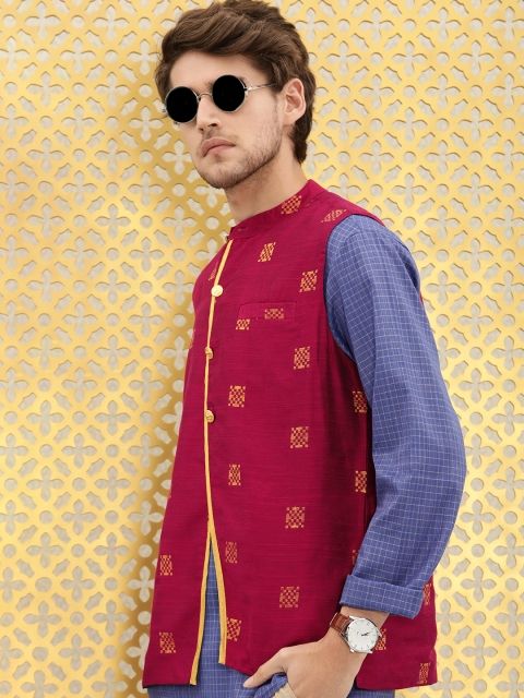 

Ode by House of Pataudi Men Pink Ethnic Motifs Sleeveless Festive Nehru Jacket