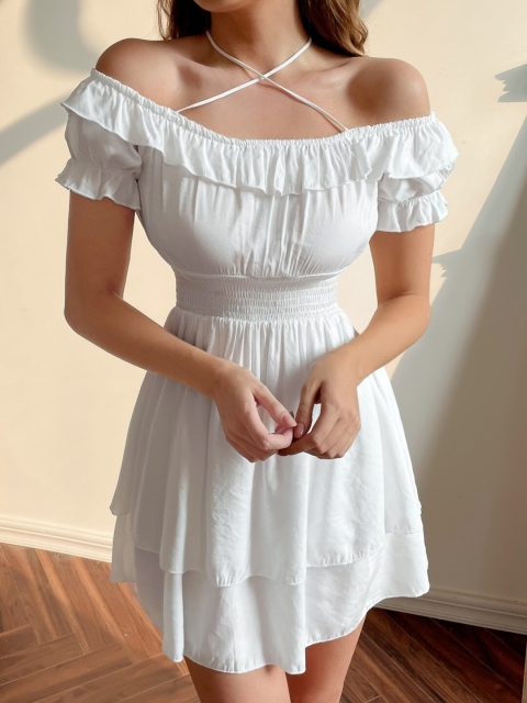 

GRACE & JACK Off White Off-Shoulder Dress