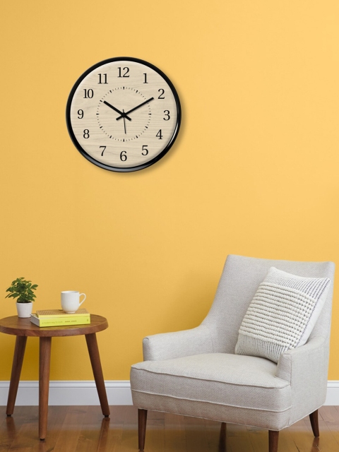 

999Store Brown & Black Printed Traditional Wall Clock
