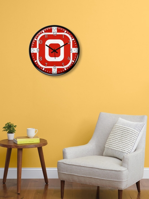 

999Store Red & White Printed Vintage 30 cm Analogue Wall Clock