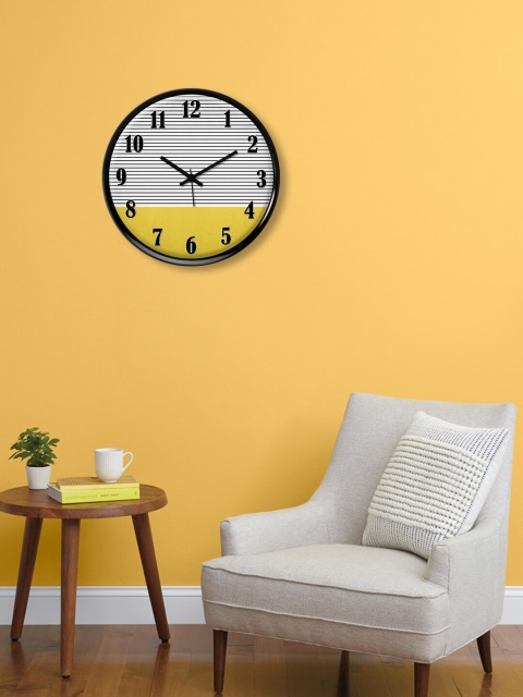 

999Store White & Yellow Striped Contemporary Wall Clock