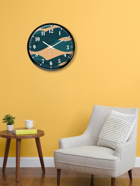 

999Store Teal Green & Beige Printed Traditional Wall Clock