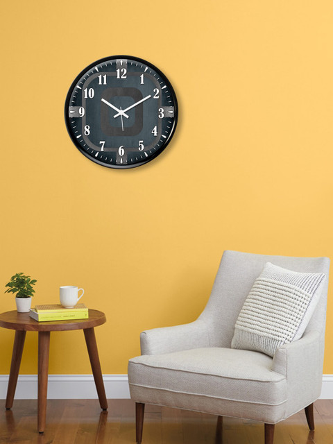 

999Store Unisex Grey Printed Round Wall Clock