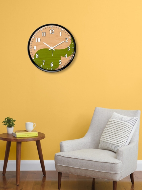 

999Store Brown & Green Printed Traditional Wall Clock
