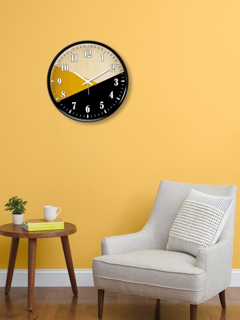 

999Store Peach-Coloured & Yellow Printed Traditional Wall Clock