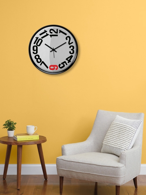 

999Store Grey & Red Analogue Contemporary Wall Clock