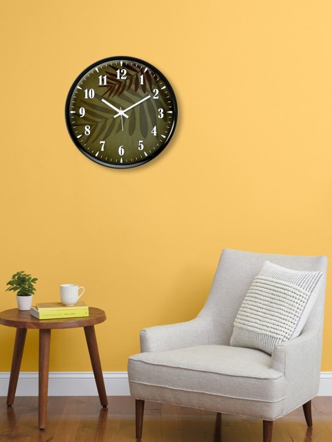 

999Store Green & White Printed Contemporary Wall Clock