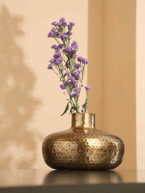 

Amoliconcepts Gold-Toned Solid Shiny Hammered Cylindrical Flower Vase