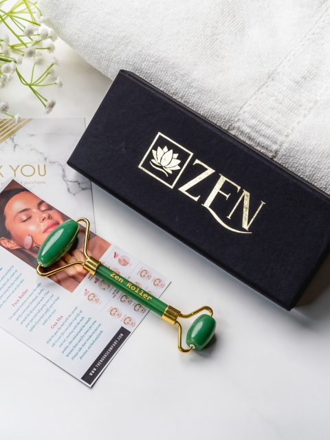 

ZEN Women Jade Roller For Dry Skin, Green