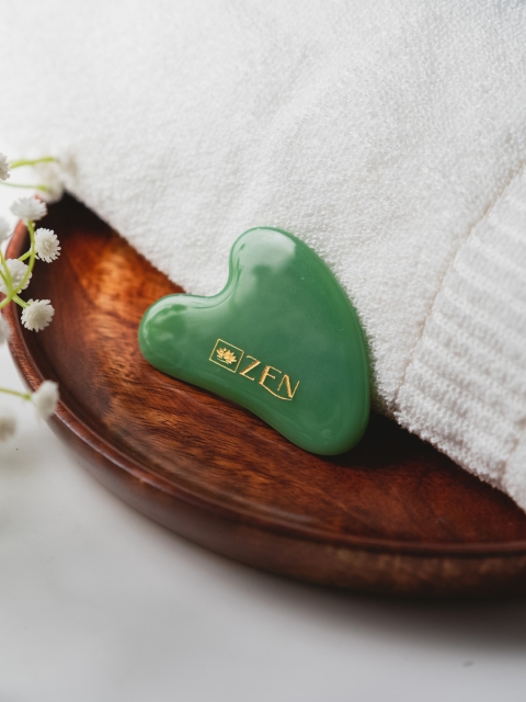 

ZEN Women Jade Gua Sha For Dry Skin, Green