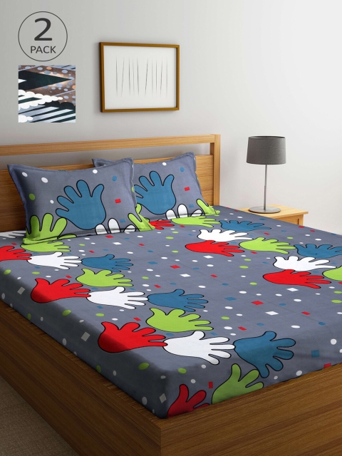 

Arrabi Grey & White Graphic 300 TC 2 King Bedsheets with 4 Pillow Covers