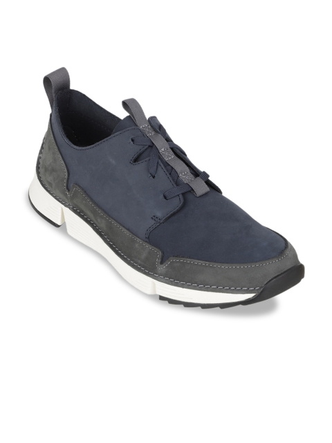 

Clarks Men Navy Blue Colourblocked Suede Sneakers