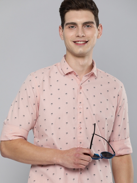 

Mast & Harbour Men Peach-Coloured Slim Fit Printed Pure Cotton Casual Shirt