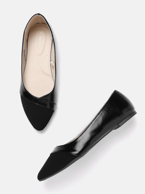 

Van Heusen Woman Black Ballerina Flats