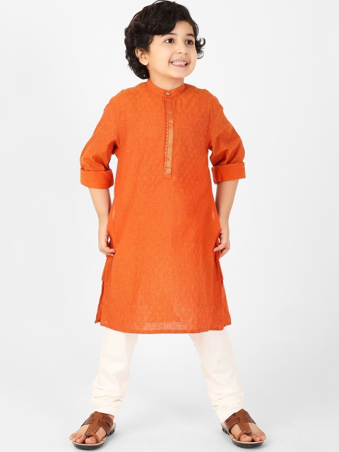 

Fabindia Boys Orange & Gold-Toned Ethnic Motifs Printed Straight Kurta