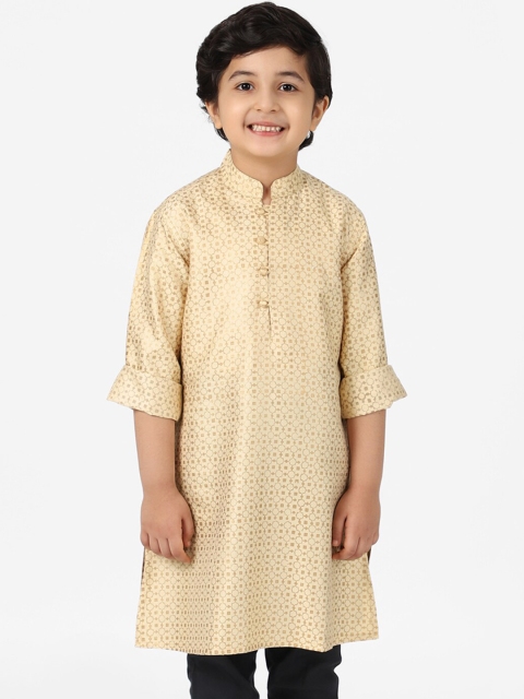 

Fabindia Boys Beige & Gold-Toned Ethnic Motifs Printed Kurta