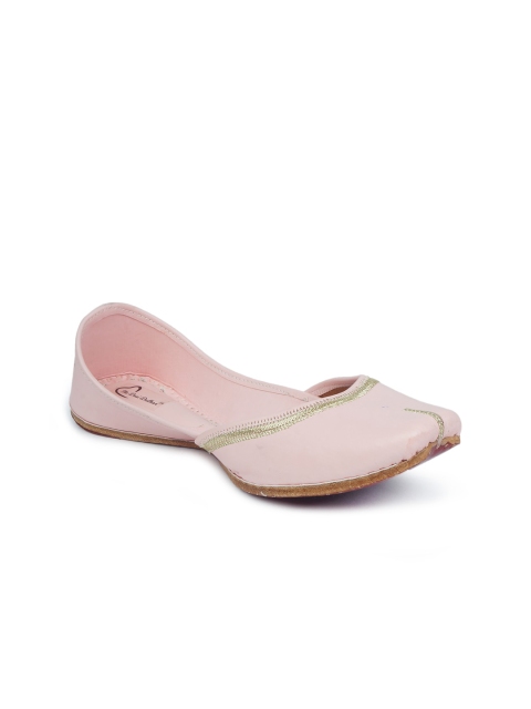 

The Desi Dulhan Women Pink Ethnic Mojaris Flats