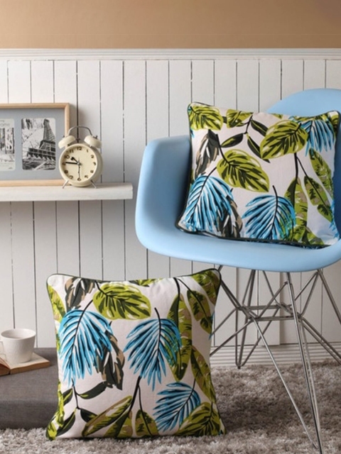 

Lushomes Off White & Green Set of 2 Floral Square Cushion Covers