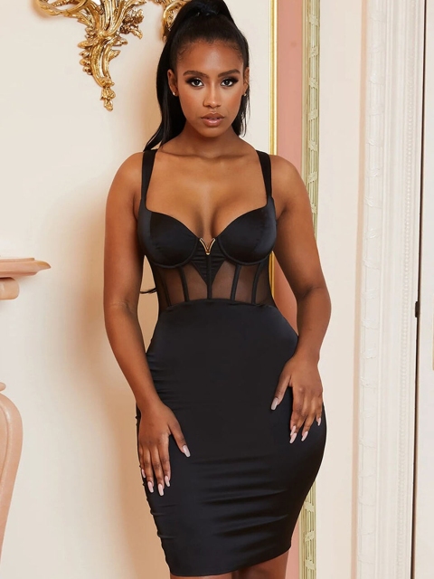 

GRACE & JACK Black Bodycon Dress