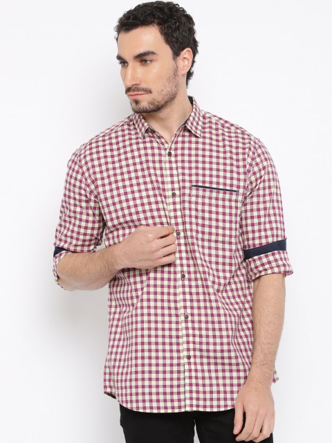 

British Club Men Cream-Coloured & Magenta Regular Fit Checked Casual Shirt