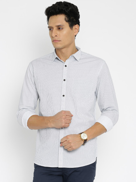 

British Club Men White Regular Fit Printed Casual Shirt