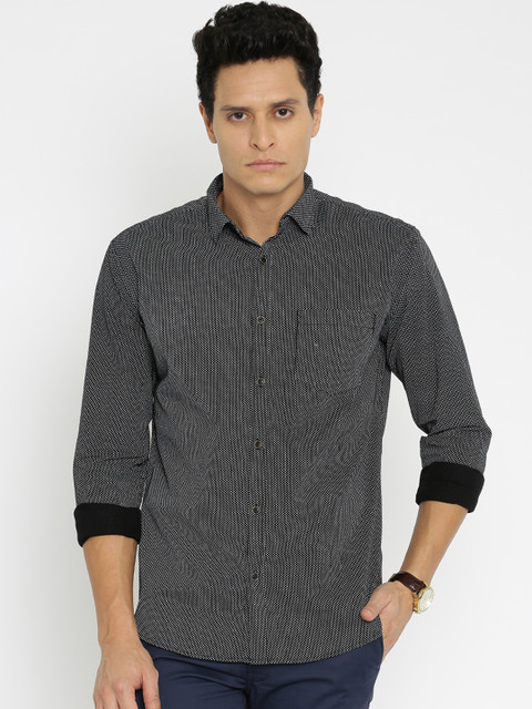

British Club Men Black Regular Fit Printed Casual Shirt