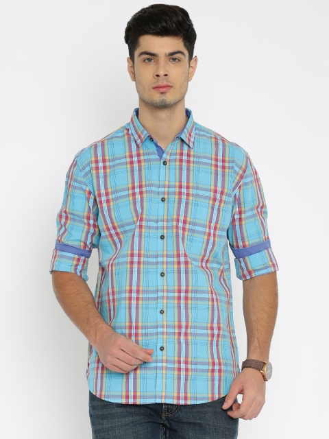 

British Club Men Blue & Red Regular Fit Checked Casual Shirt