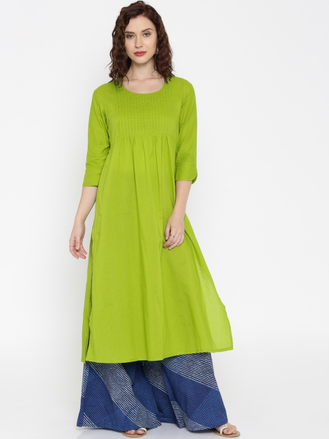 

Desi Weavess Women Green Kurta