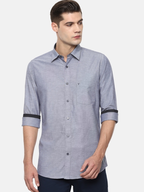 

Van Heusen Sport Men Grey Slim Fit Self Design Casual Shirt