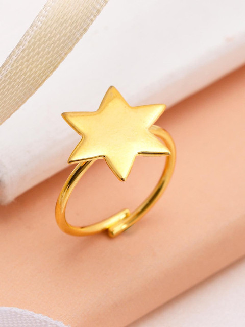 

Tistabene Woman Gold-Plated Handcrafted Adjustable Finger Ring