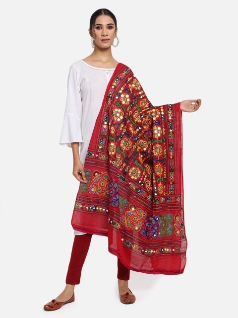 

Vastraa Fusion Maroon & White Embroidered Pure Cotton Bandhani Dupatta with Mirror Work