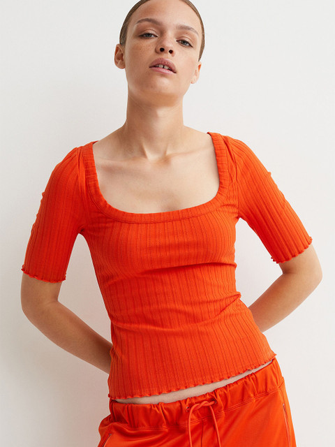 

H&M Women Red Ribbed Top