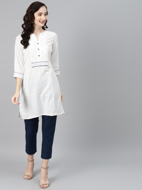 

Lakshita White Solid Pure Cotton Thread Work Kurti