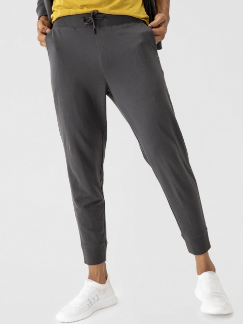 

DAMENSCH Men Charcoal Grey Solid Regular Fit Joggers