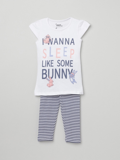 

max Girls White & Blue Printed Pure Cotton Night suit