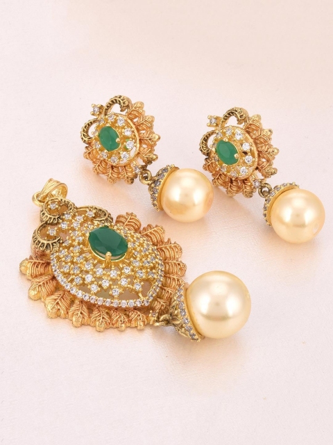 

Tistabene Gold-Toned & Green Stone Studded Pendant