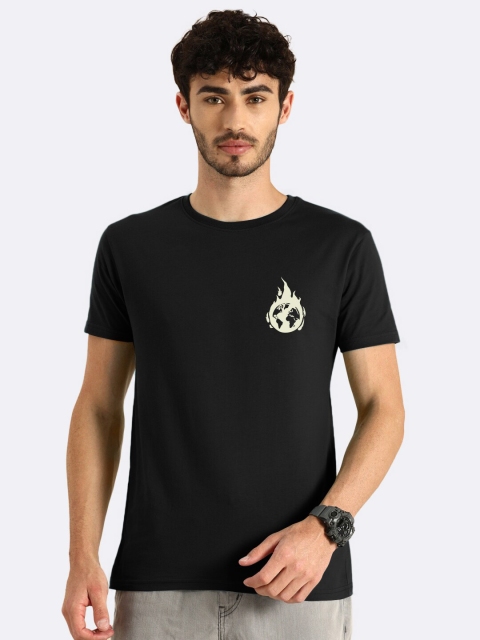 

Bewakoof Men Black Relaxed Fit Printed Monochrome Cotton T-shirt
