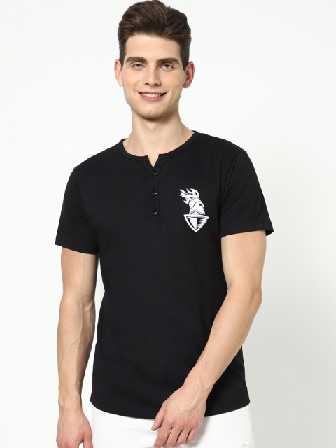 

Bewakoof Men Black Kolkata Knight Riders Printed Henley Neck T-shirt