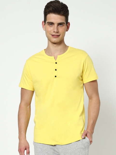

Bewakoof Men Yellow Henley Neck T-shirt
