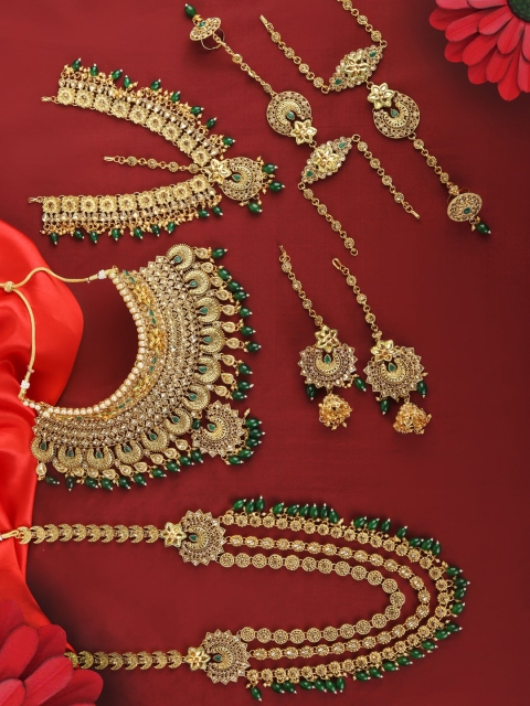 

Priyaasi Gold-Plated Beige & Green Kundan-Studded & Beaded Handcrafted Jewellery Set