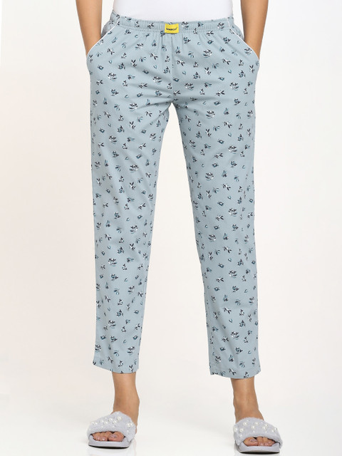 

Bewakoof Women Blue & White Printed Cotton Lounge Pants