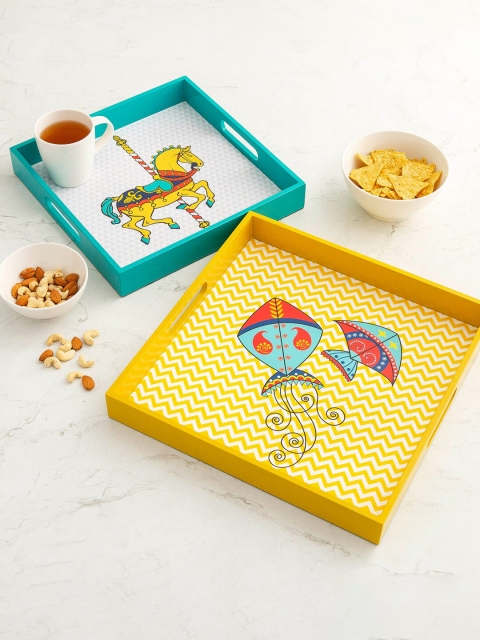 

Home Centre Teal & Yellow 2 Pieces Printed Plastic Matte Plates