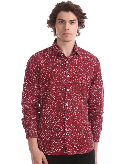 

AD By Arvind Men Red Slim Fit Opaque Linen Printed Casual Shirt