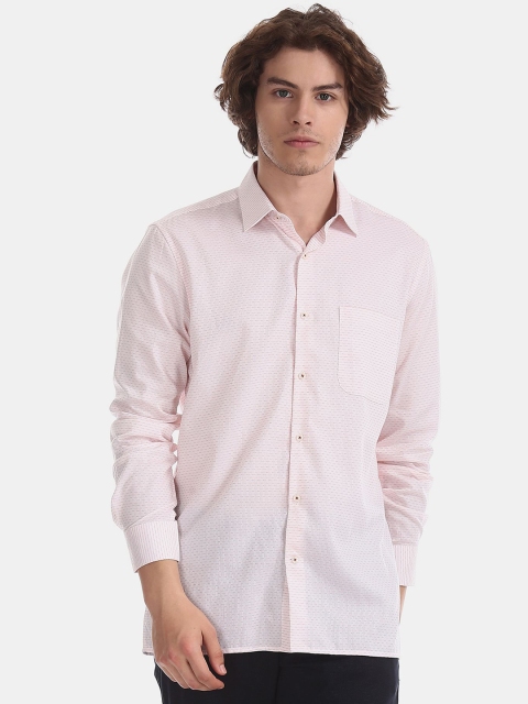 

AD By Arvind Men Off White Semiformal Pure Cotton Shirt