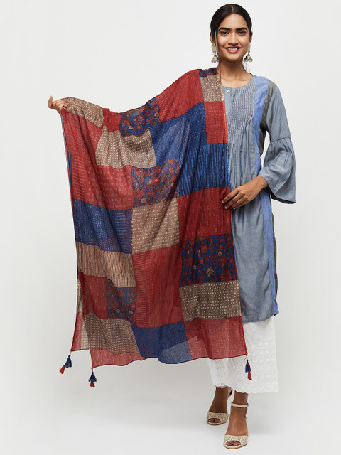 

max Blue & Red Checked Pure Cotton Dupatta