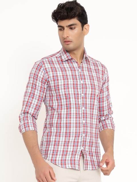 

Tistabene Men Red Tartan Checks Opaque Casual Shirt