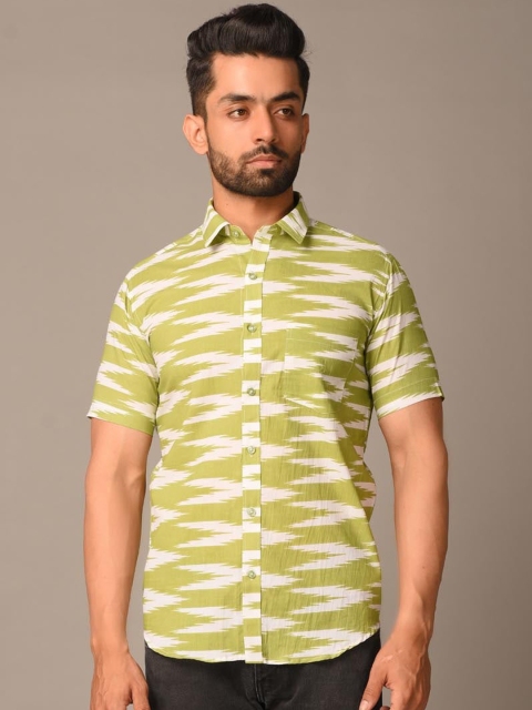 

Tistabene Men Green Striped Casual Shirt